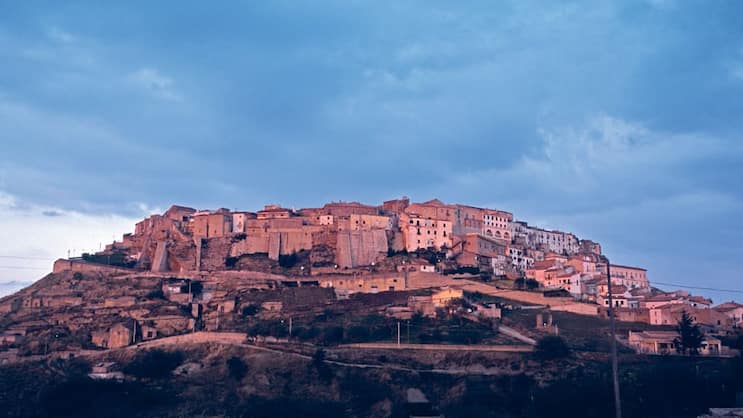 Hügelstadt Acerenza: Eine traditionsreiche Weinbauregion im Süden Italiens