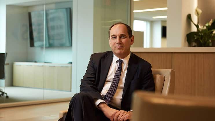 Gary Retelny: Präsident und CEO von ISS. Sally Montana