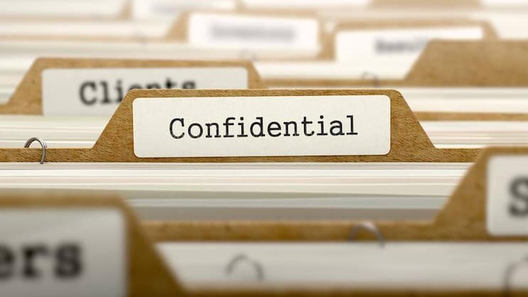 Vertraulich: Agenten bespitzeln Agenten mit Hilfe von Agenten.  Fotolia