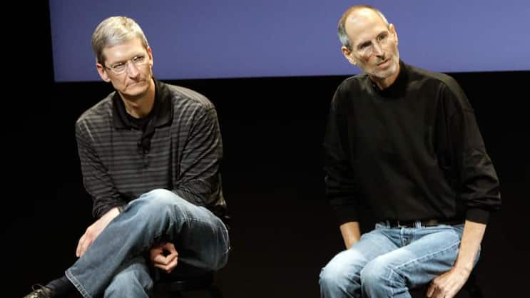 Apple-Duo: Tim Cook (l.) und Steve Jobs im Jahr 2010.
