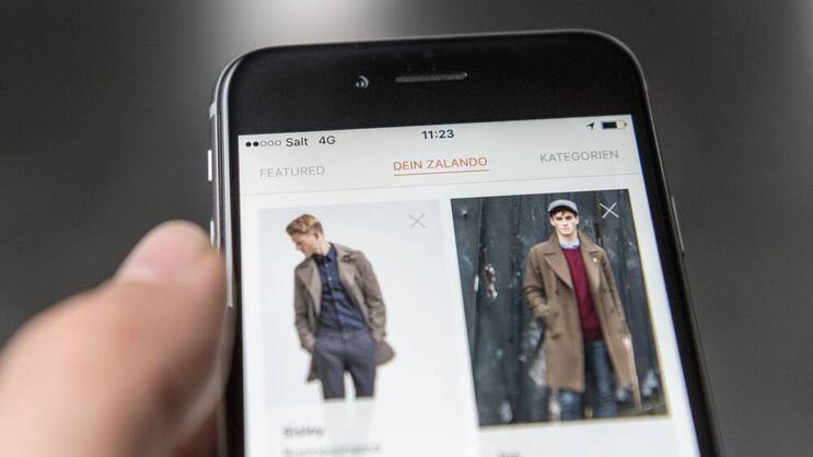 Zalando-App: Das Smartphone eröffnet weitere Möglichkeiten für das Unternehmen. Keystone.