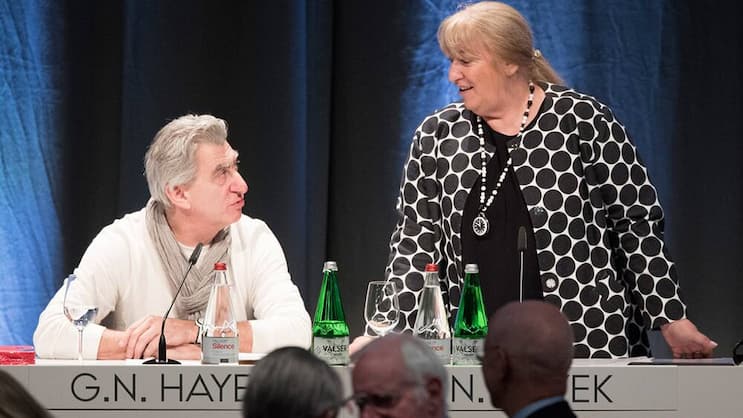«We are family»: Nick Hayek und seine Schwester Nayla geben bei Swatch den Ton an.Keystone