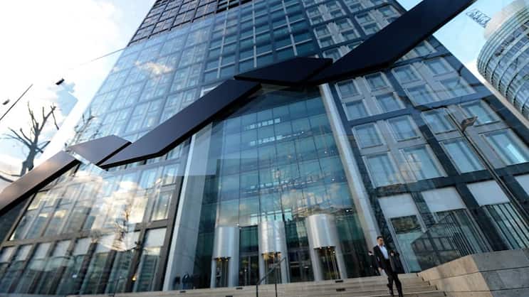 Frankfurt: Der DAX bewegt sich nahe einer psychologisch wichtigen Marke. Keystone