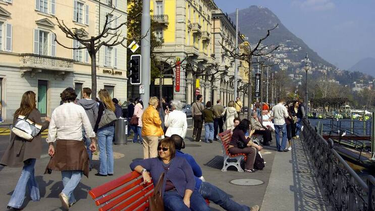 Seepromenade in Lugano: Bald könnten hier E-Boliden entlang rasen.  Keystone