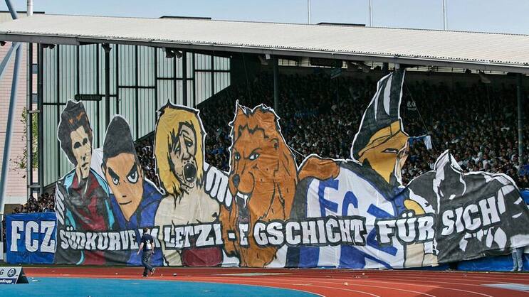 FC Zürich: Die Fans des Traditionsvereins müssen einen Millionenverlust zur Kenntnis nehmen. (Bild: Keystone)