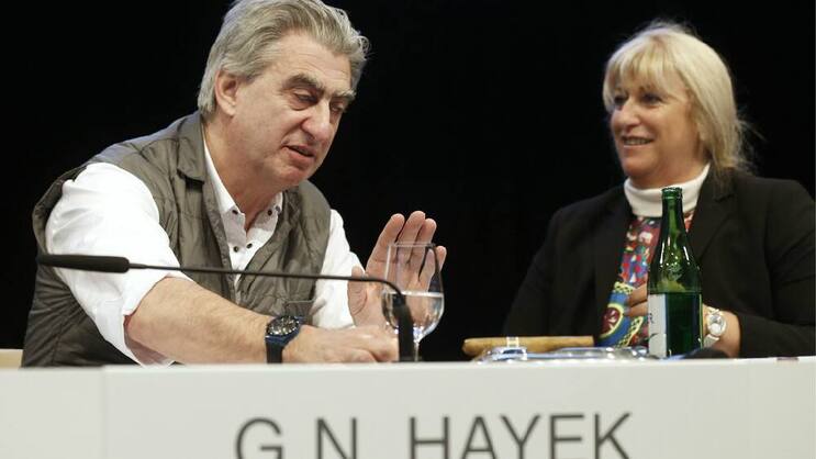 Geschwister Nick und Nayla Hayek übernahmen Uhrenriesen Swatch einst vom Vater.