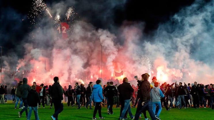 Ob «Fan» wohl von «fanatisch» kommt?   Keystone