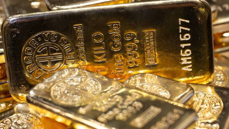 Die Goldrally geht mit hohem Tempo weiter. Nachdem Aussagen von US-Präsident Donald Trump zum Dollar den Goldpreis am späten Dienstagabend auf ein weiteres Rekordhoch getrieben hatten, zog die Notierung am Mittwoch weiter an. (Archivbild)