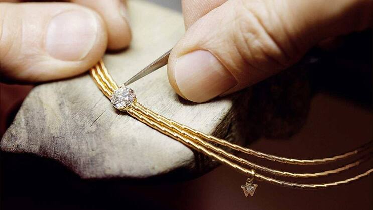 Wellendorff_Kordel-Schmuck.jpg