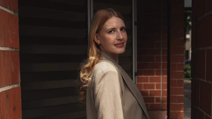 «Haben wir das schon mal gemacht? Und wie können wir es besser machen?» Das treibt DeepJudge-Mitgründerin Paulina Grnarova an.