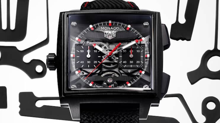 Die Monaco Evergraph mit 40-mm-Titangehäuse zitiert 1969er-Design, überrascht aber mit sichtbarer Technik dank invertierter Werkarchitektur. 25’000 Euro.