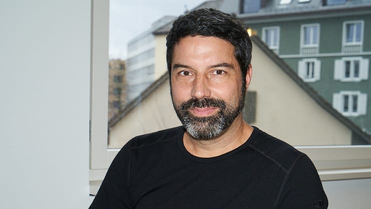 «Ich finde, es sollten sich nur Finanzprodukte nachhaltig nennen dürfen, die eine Wirkung haben und die Wirtschaft nachhaltiger machen», sagt Peter Haberstich, Leiter des Programms für nachhaltige Finanzwirtschaft bei Greenpeace Schweiz.