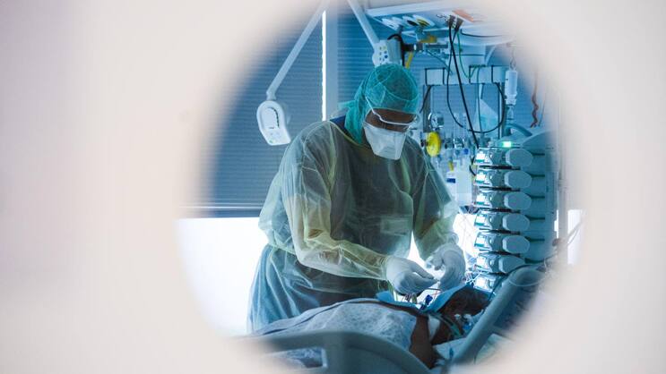 Corona Krise Virus Schweiz TESSIN KANTONSSPITAL LA CARITA