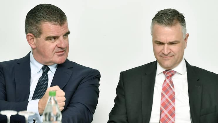 Scheidung auf Bahnanisch: Peter Spuhler (l.), Gründer und Hauptaktionär von Stadler Rail, übernimmt nach dem Abgang von Thomas Ahlburg den CEO-Sessel erst mal wieder selber.