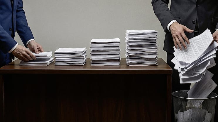 Die schweizerische Regulierung wächst ungebremst jedes Jahr um rund 550 A4-Seiten.