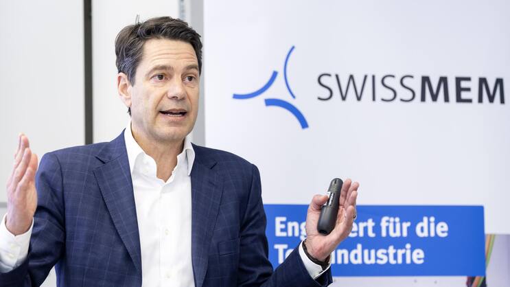 «Potenziell wird sich der Krieg verteuernd, verzögernd und erschwerend auf die Lieferketten auswirken», so Stefan Brupbacher von Swissmem zum Krieg im Nahen Osten.