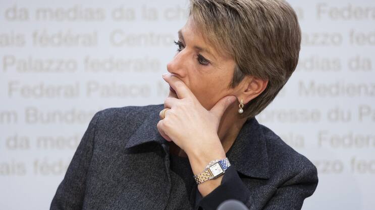 Will nach dem CS-Untergang strenge Eigenkapitalvorschriften für Grossbanken: Finanzministerin Karin Keller-Sutter.