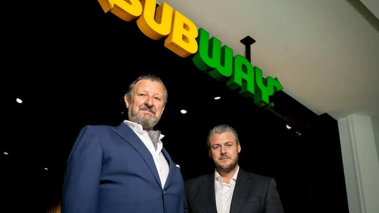 Markus Laenzlinger (l.) und Sebastian Becker kennen sich von Migrolino. Dort expandierten sie rasant und stärkten das Convenience-Angebot.