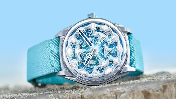 Kollokium präsentiert die Variant C: eine futuristische Uhr mit einzigartigem Design.