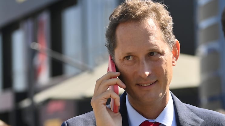 Agnelli-Erbe John Elkann führt an zwei juristischen Fronten einen Kampf um das Erbe der Familie.