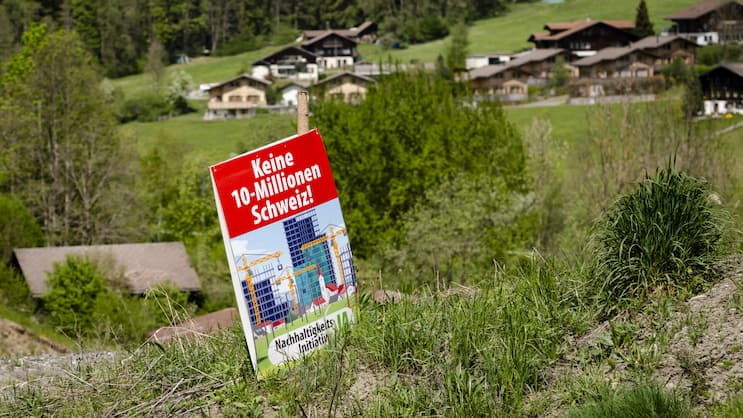 Die Volksinitiative «Keine 10-Millionen-Schweiz» provoziert die Debatte um Zuwanderung.