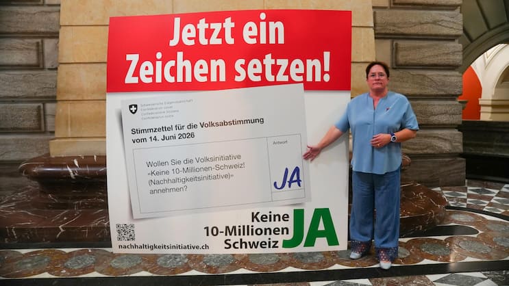 «Wir wollen Qualität, nicht Masse»: Magdalena Martullo-Blocher vor einem Plakat der Nachhaltigkeits-Initiative.