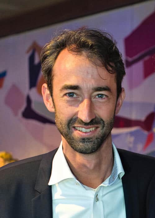 ... Florian Schweizer.