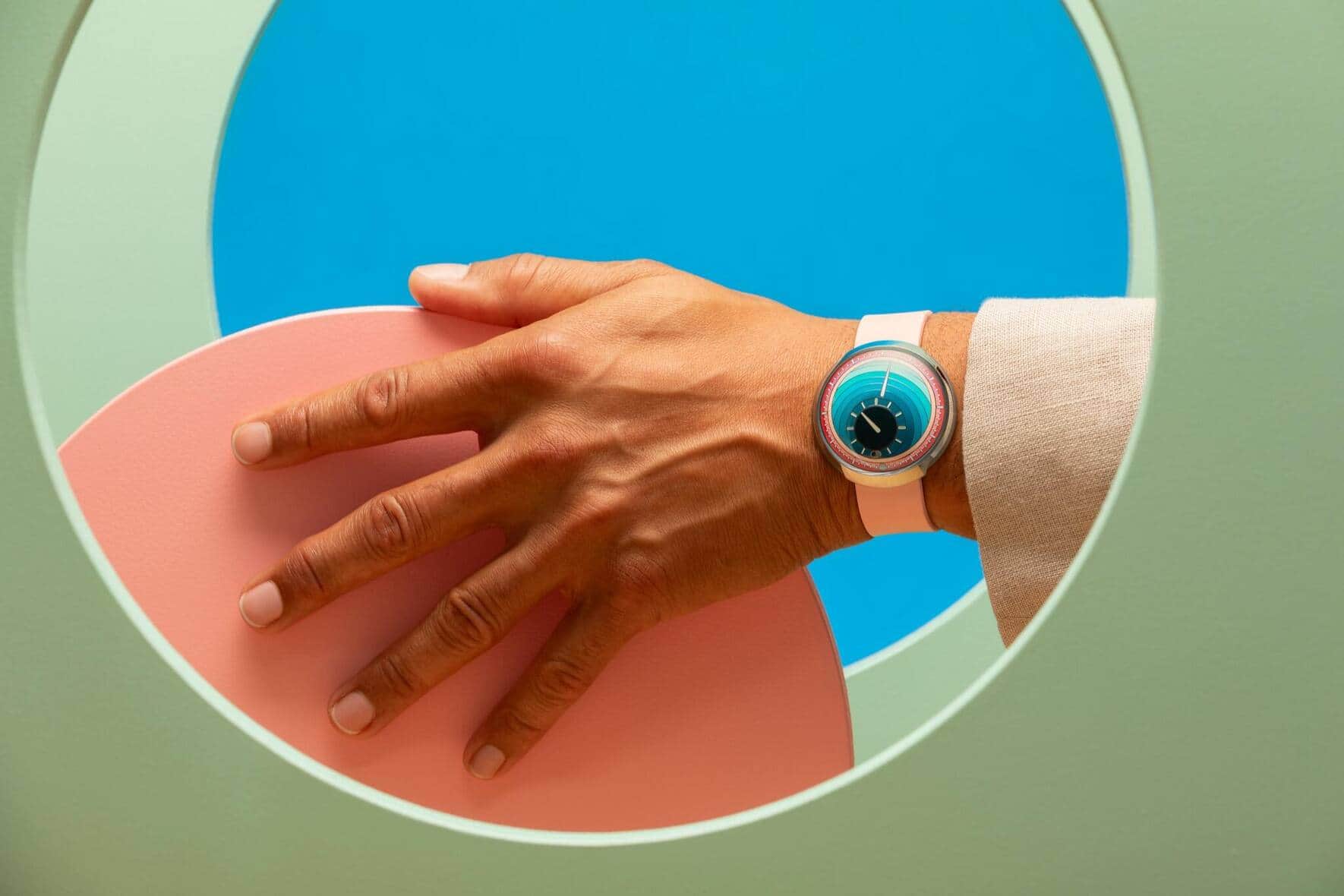 Ressence unveils its Limited Art WatchÂ  TYPE 8 Daniel Engelberg