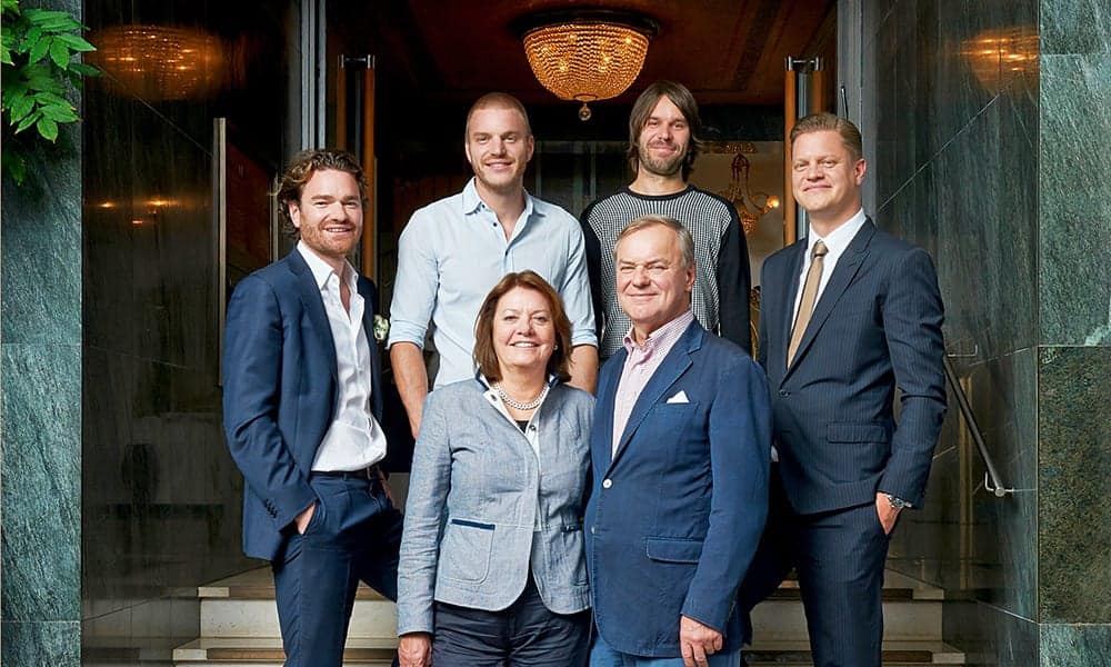 Tutta La Famiglia: Rudi Bindella mit seiner Noch-Ex-Frau Christa Bindella-Gschwend und den vier Söhnen Adrian, Christian, Stephan und Rudi jr. (v.l.).