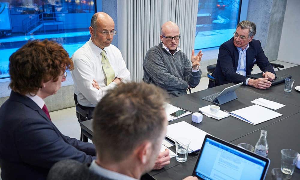 Jurysitzung beim Private-Banking-Rating