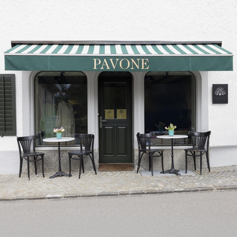 <p>Den kleinen Schuhladen kann man in Zollikon ZH besuchen.</p>