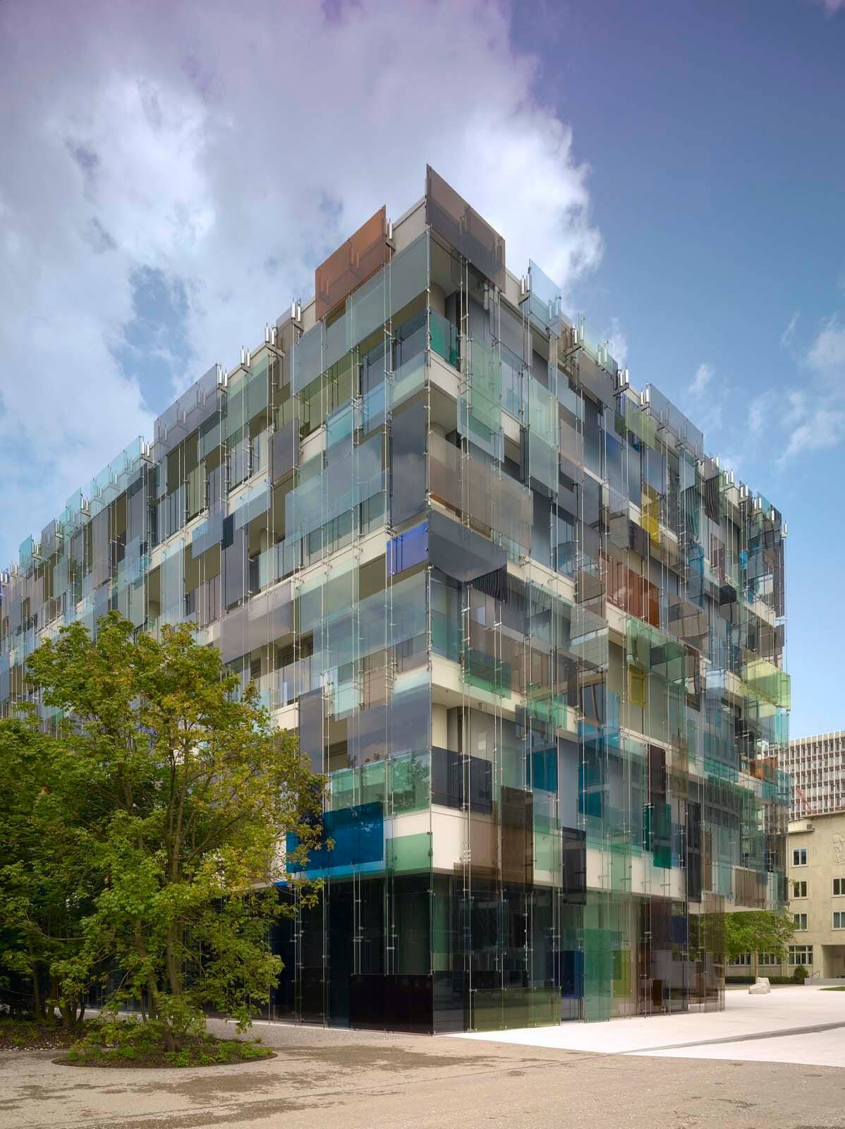 Novartis Campus Forum 3