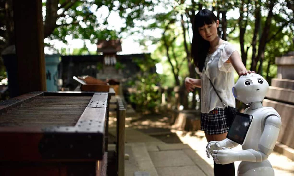 Platz 4: Japan Die durchschnittliche Lebenserwartung in Japan liegt bei 83,7 Jahren, was die höchste der Welt ist. Das hat demografische Probleme mit sich gebracht, weil die Bevölkerung enorm altert.