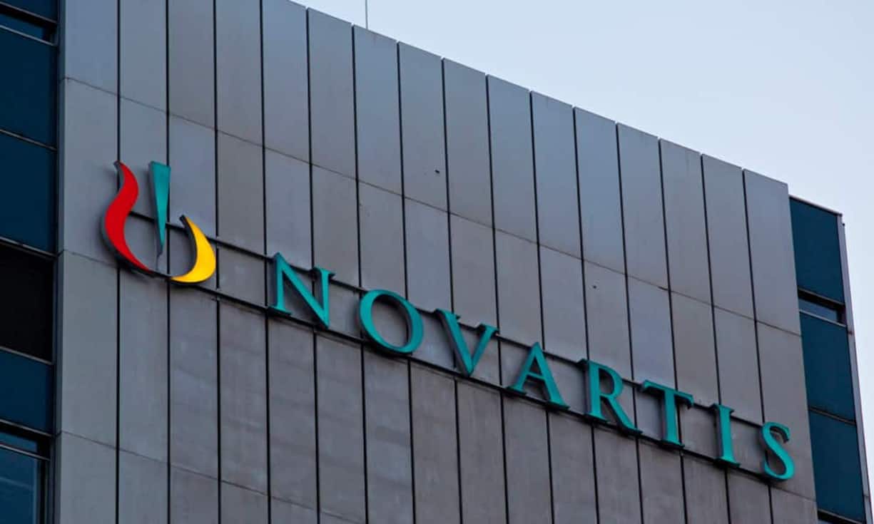 Platz 5: Die margenarmen Bereiche Impfstoffe und Tiergesundheit wurden veräussert, die rezeptfreien Medikamente in ein Joint Venture eingebracht. Im Gegenzug verstärkt Novartis das lukrative Krebsgeschäft. Zwar is der Brand nun klarer positioniert und fokussierter. Doch mit dem Umbau gingen auch Touchpoints mit den Konsumenten verloren. Markenwert: 6'808 Millionen Franken.   Bloomberg