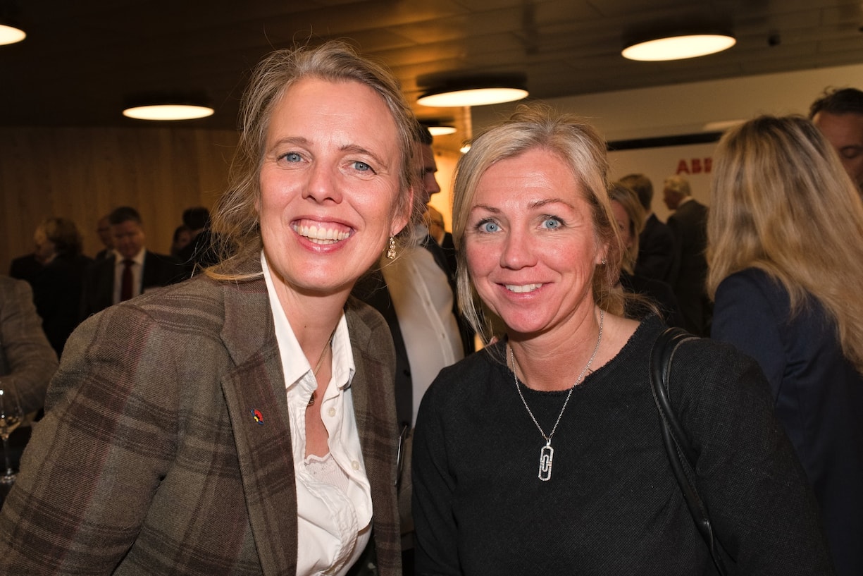 Kristina Danielson, UBS Switzerland AG;Carin Simonson, EF Education First
