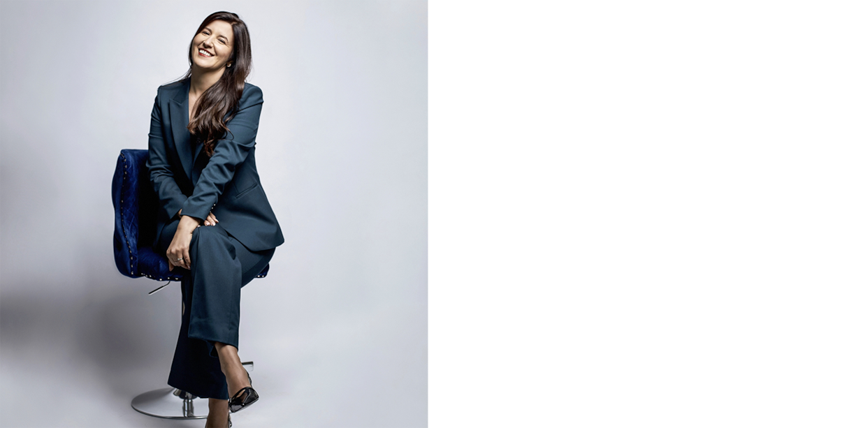 Andreea E70 copy.png