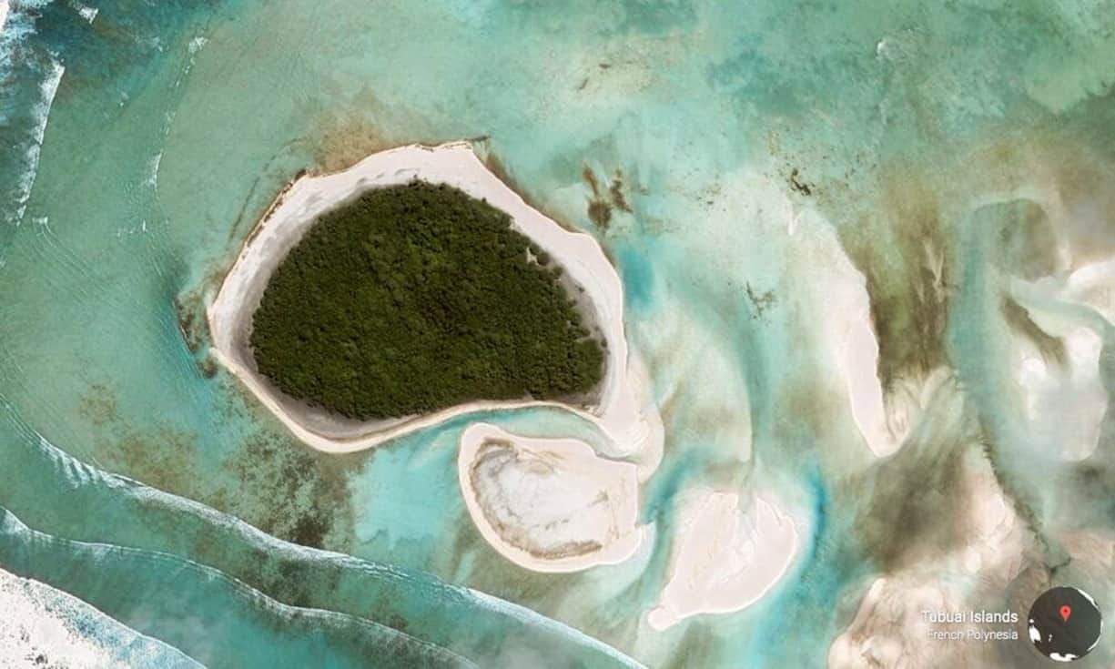 Das Atoll Tubai im Südpazifik glänzt auch von oben mit Traumstränden und kristallklarem Wasser. Google Earth hat zu seinem zehnten Geburtstag noch mehr skurille und schöne Satellitenbilder gesammelt und 1500 von ihnen zu einer Bildergalerie zusammengefügt. Diese finden Sie 
«hier».

Screenshots: Google Earth