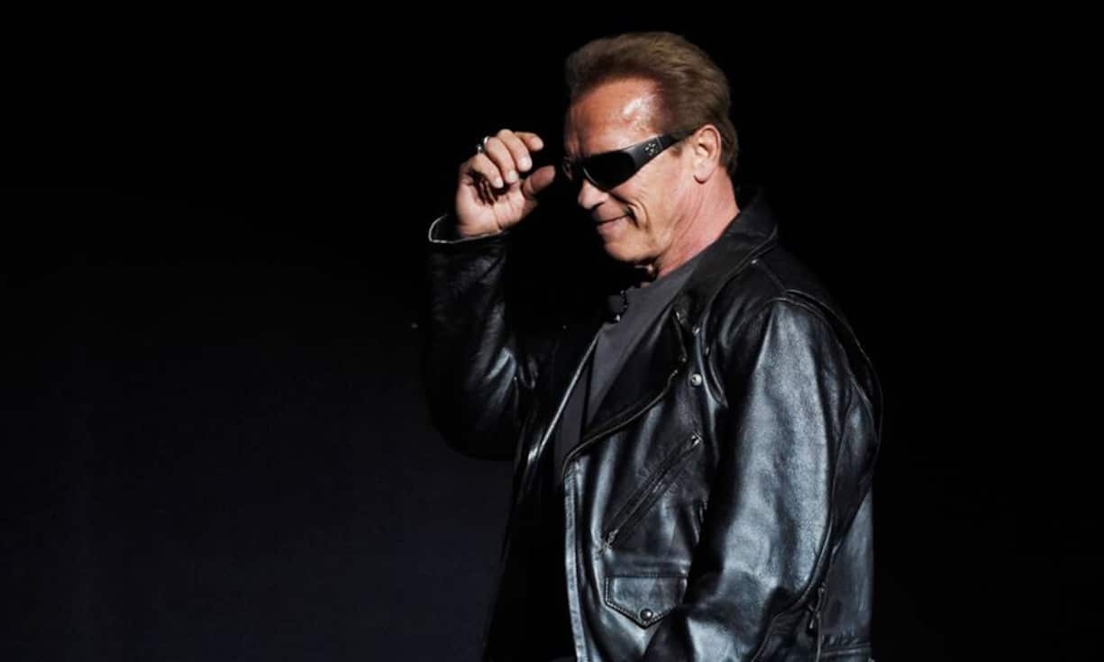 Am Mittwoch wird Arnold Schwarzenegger der «Golden Icon Award» verliehen. In Zürich stellt der ehemalige Gouverneur von Kalifornien auch seinen neusten Film vor. Mit dem Horrorstreifen «Maggie» will der Terminator an frühere Erfolge anknüpfen.
Weitere Preise gehen an Mike Leigh, Armin Mueller-Stahl und Steve Golin.