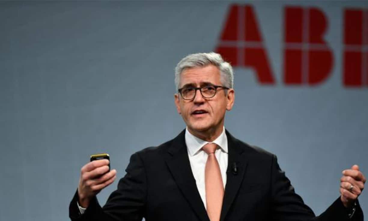 Platz 7: Ulrich Spiesshofer - CEO von ABB
Der Lohn des Elektrokonzern-Chefs stieg 2016 auf knapp 9,3 Millionen Franken, nach 9,1 Millionen Franken im Jahr davor.