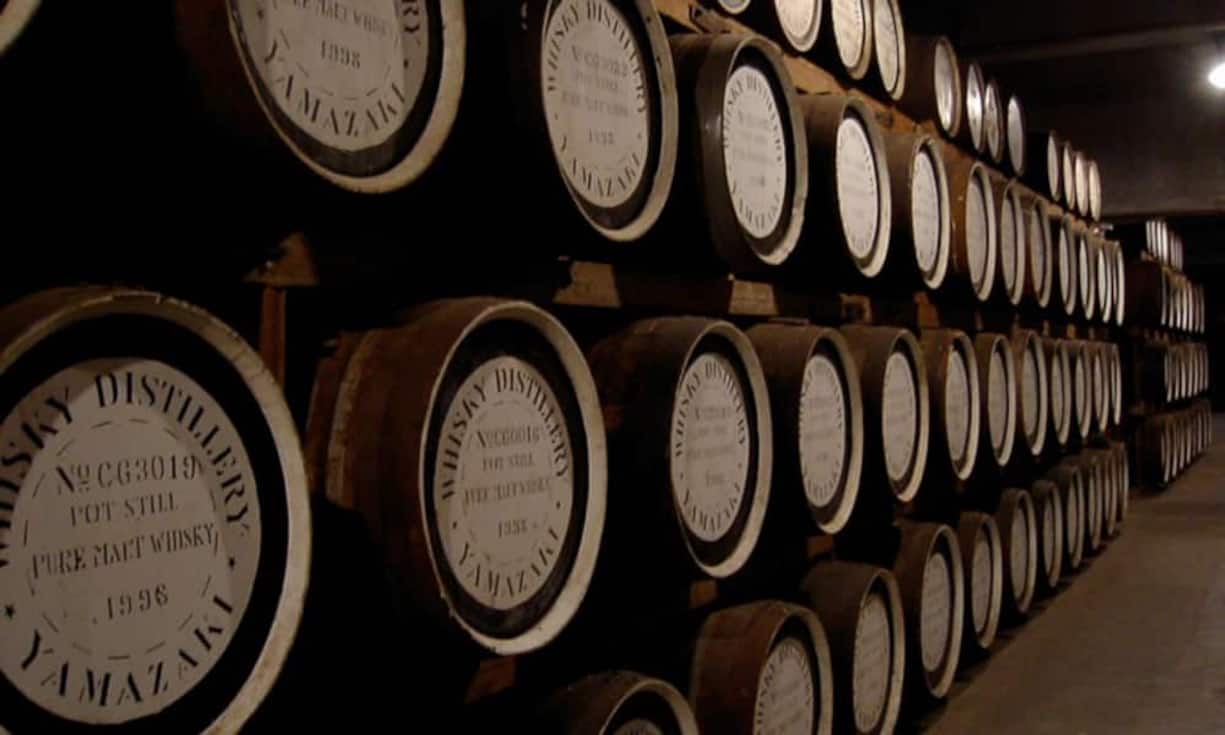 Die Yamazaki-Brennerei wurde 1923 als erste Malt-Whisky-Brennerei in Japan eröffnet. Er gehört in der Schweiz zu den bekanntesten japanischen Whisky-Marken.dr-john/wikimedia