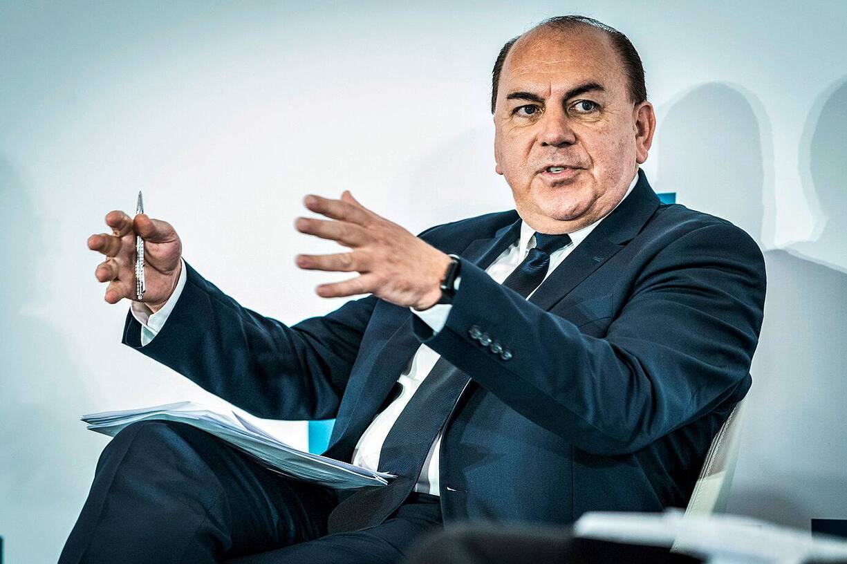 Axel Weber, chairman of UBS Group AG, gestures as he speaks at the Frankfurt Finance Summit in Frankfurt, Germany, on Monday, June 22, 2020. European stocks dropped and gold approached a seven-year-high as Germany reported a jump in new virus cases. Photographer: Peter Juelich/Bloomberg via Getty Images