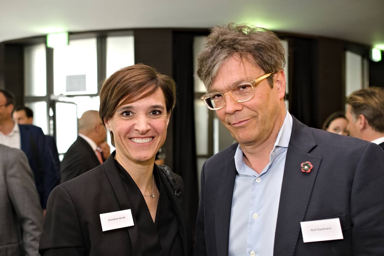 Christine Arndt, Scheidungsanwältin; Rolf Kaufmann, Managing Director, 1875 Finance
