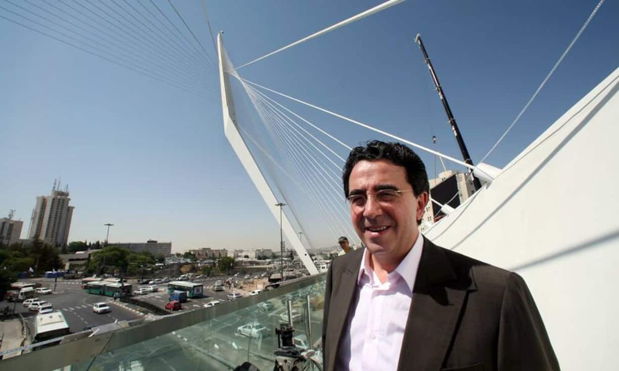 Auch neu dabei ist Architekt und Bildhauer Santiago Calatrava (Bild). Der gebürtige Spanier hat an der ETH in Zürich promoviert und spektakuläre Bauten in Schweizer Städten entworfen, darunter etwa den Bahnhof Stadelhofen. Das Vermögen des eingebürgerten Schweizers beläuft sich auf 100 bis 150 Millionen Franken. Ebenso viel besitzen die Schwestern Alessandra und Allegra Gucci. Die Urenkelinnen des Modehausgründers Guccio Gucci leben neu in St. Moritz.Keystone