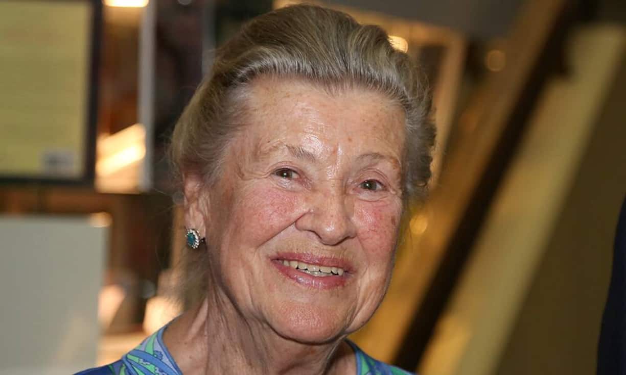 Platz 1: Traudl EngelhornVermögen: 3 bis 3,5 Milliarden FrankenInsgesamt vier Familienzweige der Engelhorns haben einst ein Milliarden-Vermögen gemacht, als die Basler Roche 1997 die Pharmafamilienfirma Boehringer Mannheim für rund 16 Milliarden Franken schluckte. Dazu zählt auch Traudl Engelhorn, die Frau des verstorbenen Peter Engelhorn. Dieser war der Vetter von Curt Engelhorn. Markus Prosswitz/ Masterpress