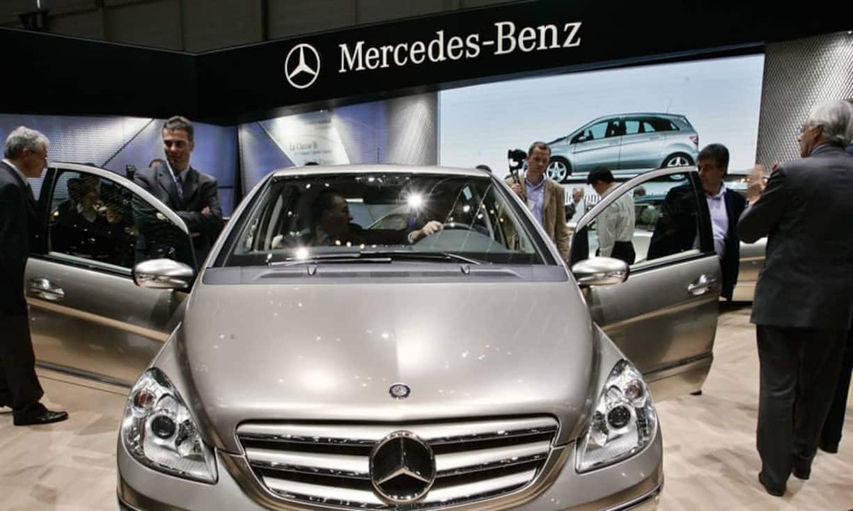 Hauptsponsor der internationalen Fashion-Days ist der Automobilhersteller Mercedes Benz. Selbstverständlich darf...