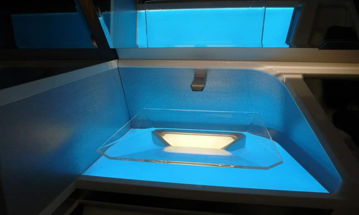 Das futuristische Interieur scheint den Käufern zu gefallen...