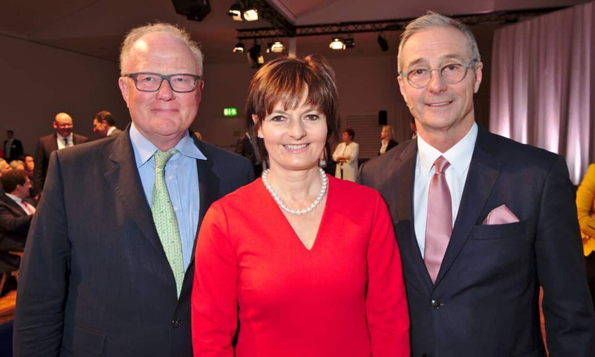 Thomas Staehelin, VR, S-GE;
Ruth Metzler-Arnold, Präsidentin, S-GE;
Daniel Küng, CEO. S-GE (v.l.n.r)
