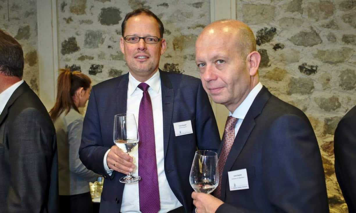 Frank Retzlaff, Partner of Human Capital, Tax, Ernst & Young AG;
Joost Geginat, Managing Director, Alixpartners Ltd.