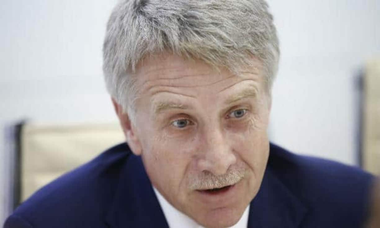 Gold für den grössten Verlust bekommt Leonid Michelson. Um fünf Milliarden ist der Oligarch erleichtert worden. Dem Chef und Grossaktionär des zweitgrössten russischen Gaskonzerns Novatek bleiben nur noch schlappe 12.2 Milliarden Dollar. Bilder: Bloomberg/Keystone/Wikipedia Datenstand: 12. November 2014 Quelle: Bloomberg