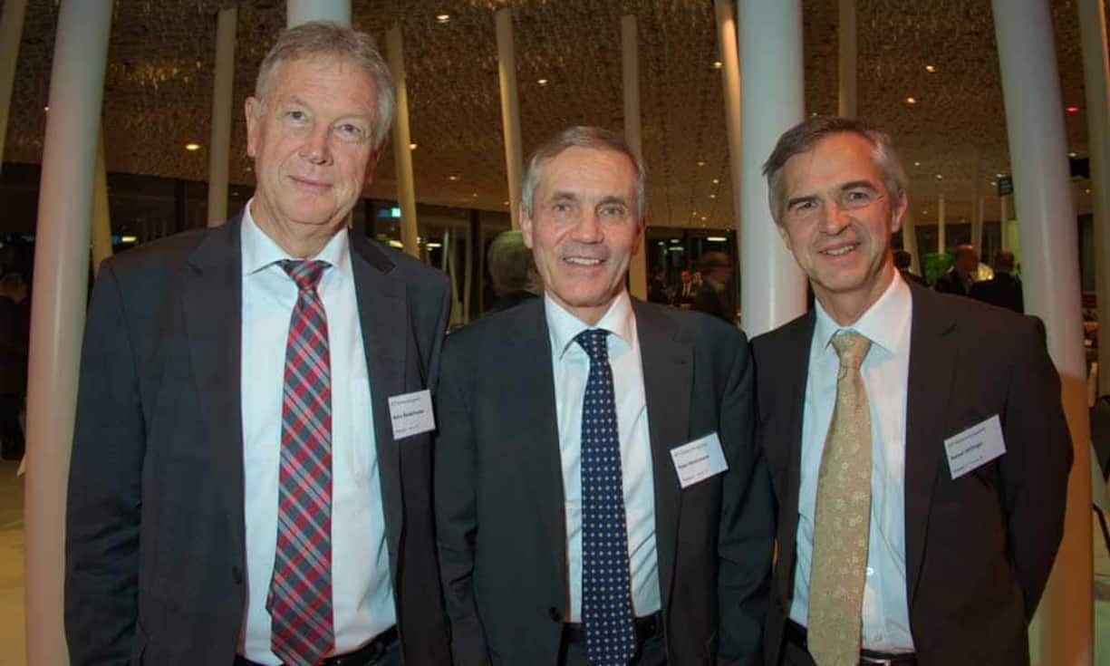 Heinz Niederhauser, Director Sales, Atos AG;
Peter Hintermann, Vizedirektor, armasuisse / VBS;
Reiner Höfinger, Head of Marketing and Communications, Atos AG